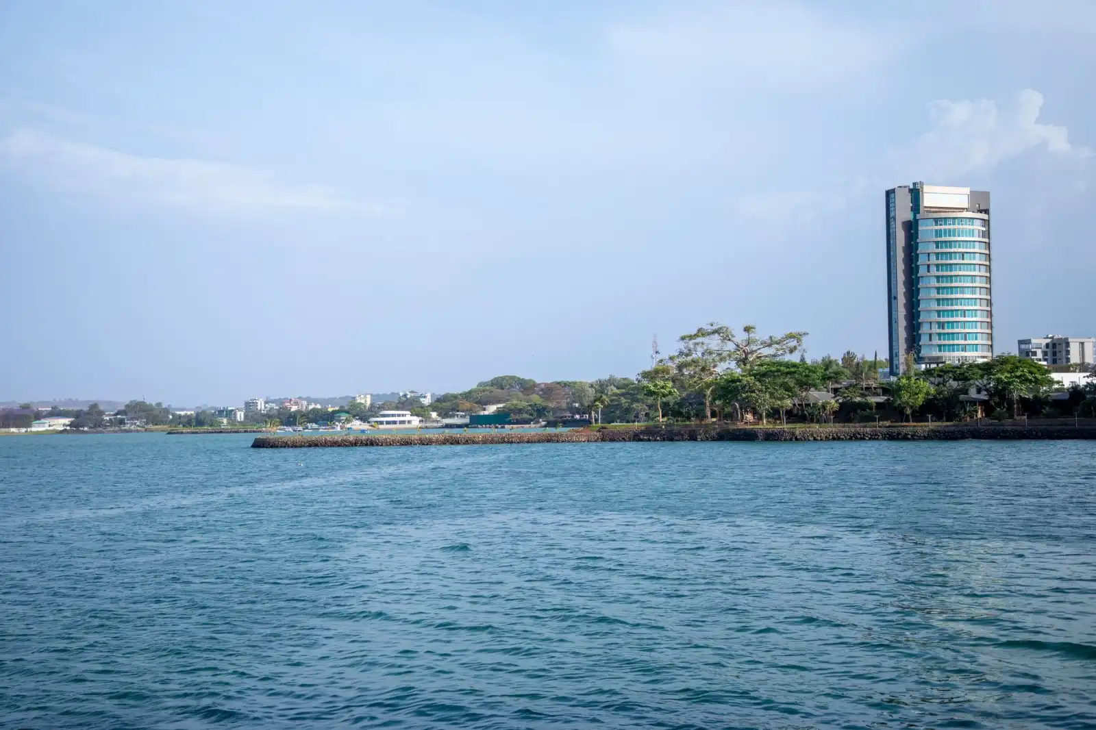 启智合创系统集成服务在不同行业的应用案例详解